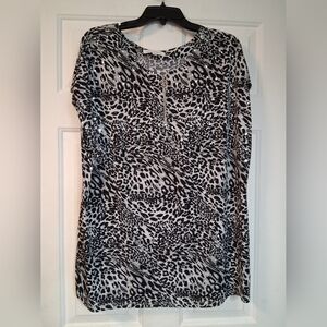Emily Daniels Black & White Animal Print Zip-Front Casual Blouse Plus Size 1X